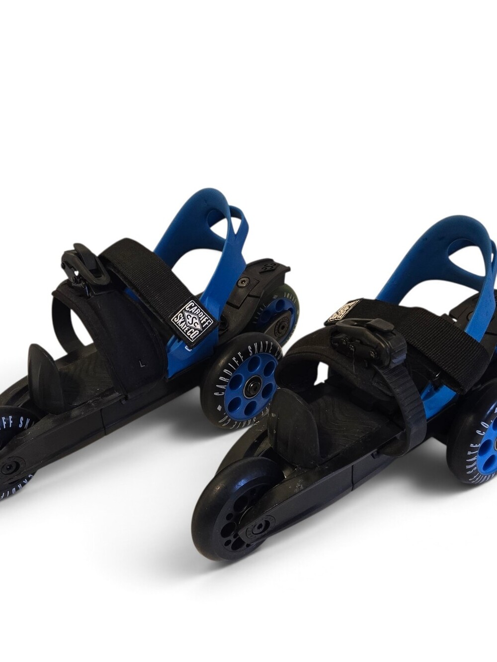 Cardiff Skate Company Cruiser Strap Step-in Skates Blue/Black, Size Adult Small
